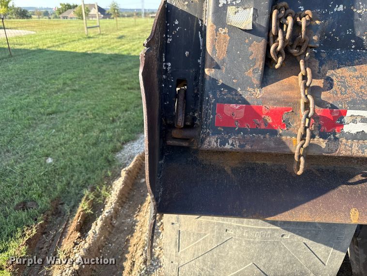 image for item GH9378 1997 Mack CH613 dump truck