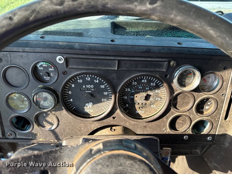 image for item GH9378 1997 Mack CH613 dump truck