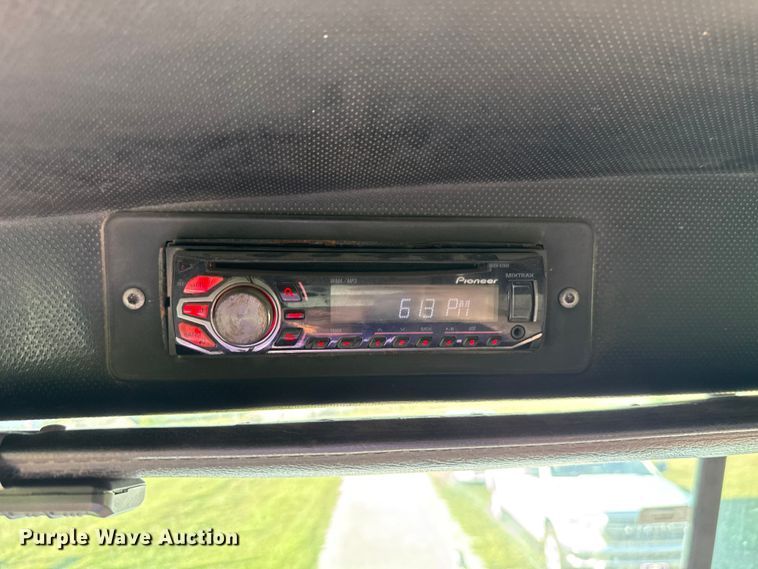 image for item GH9378 1997 Mack CH613 dump truck