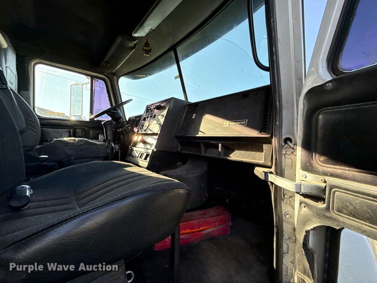 image for item GH9378 1997 Mack CH613 dump truck