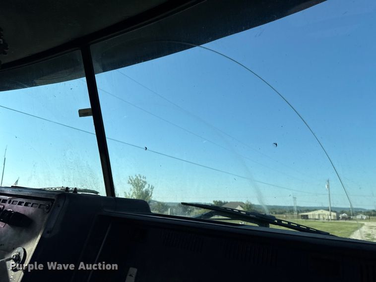 image for item GH9378 1997 Mack CH613 dump truck