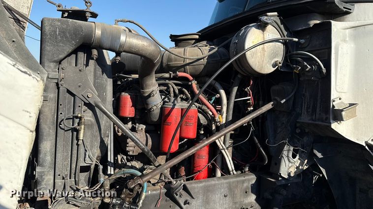 image for item GH9378 1997 Mack CH613 dump truck