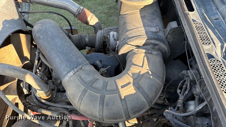 image for item GH9378 1997 Mack CH613 dump truck