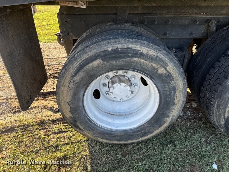 image for item GH9378 1997 Mack CH613 dump truck