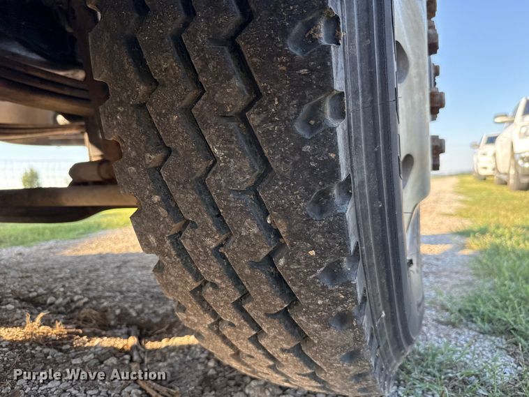 image for item GH9378 1997 Mack CH613 dump truck