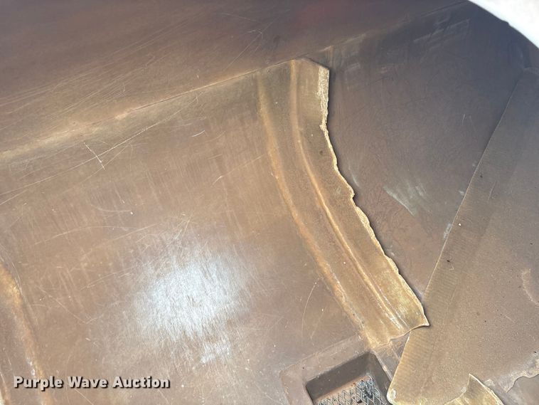 image for item GH9435 (2) tanks