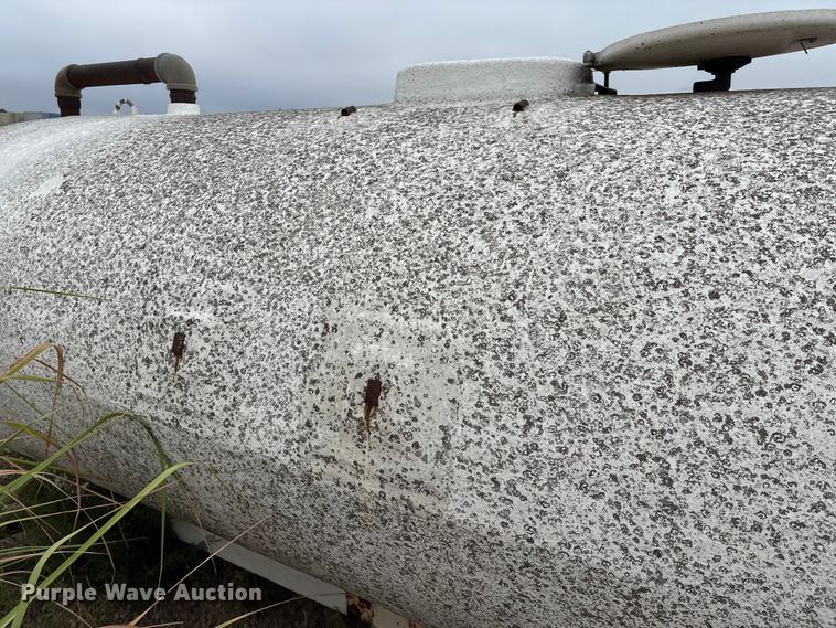 image for item GH9435 (2) tanks