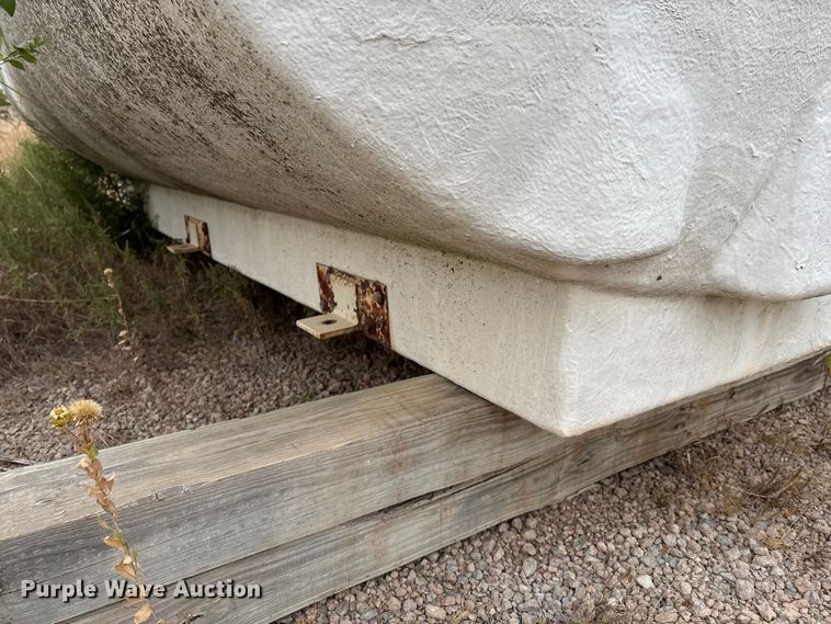 image for item GH9435 (2) tanks