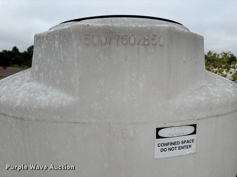 image for item GH9437 (5) poly Tanks