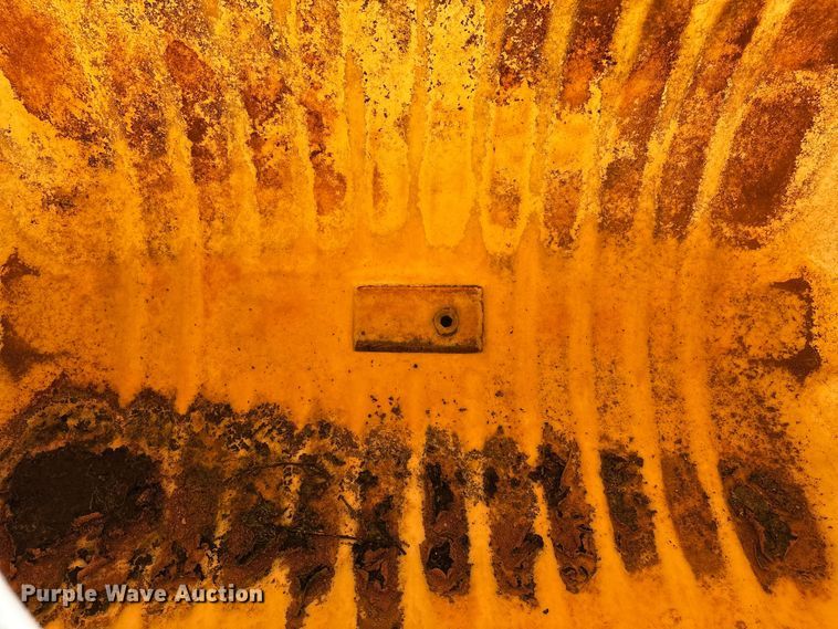 image for item GH9437 (5) poly Tanks