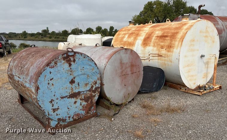 image for item GH9438 (4) steel tanks