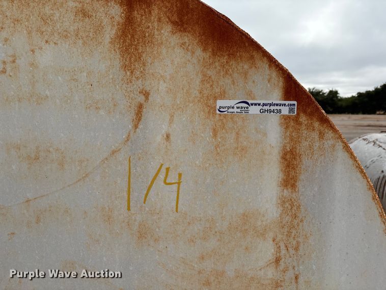 image for item GH9438 (4) steel tanks