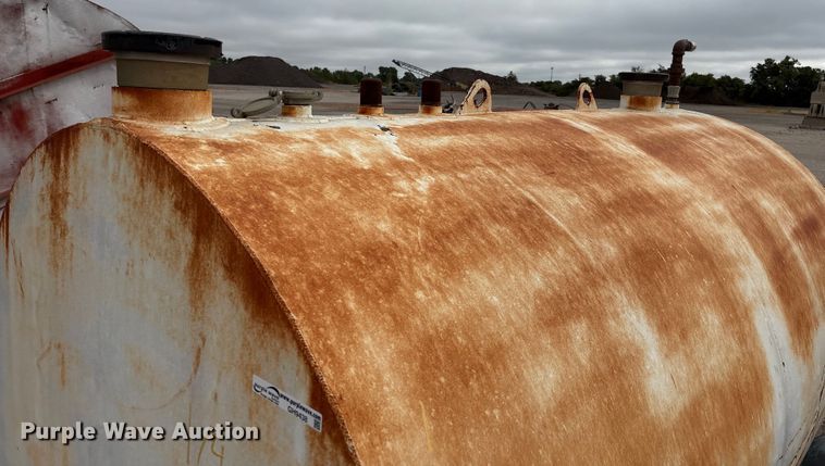 image for item GH9438 (4) steel tanks