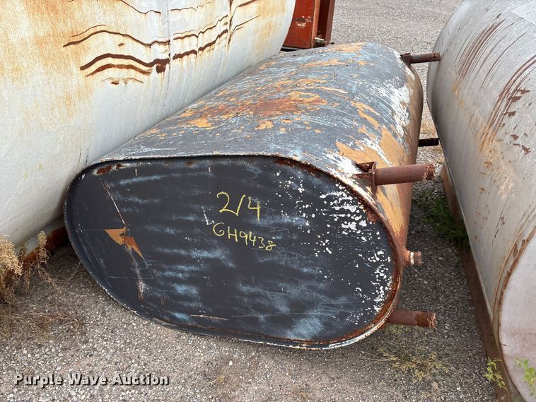 image for item GH9438 (4) steel tanks