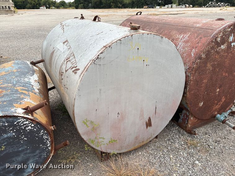 image for item GH9438 (4) steel tanks