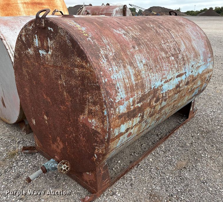 image for item GH9438 (4) steel tanks