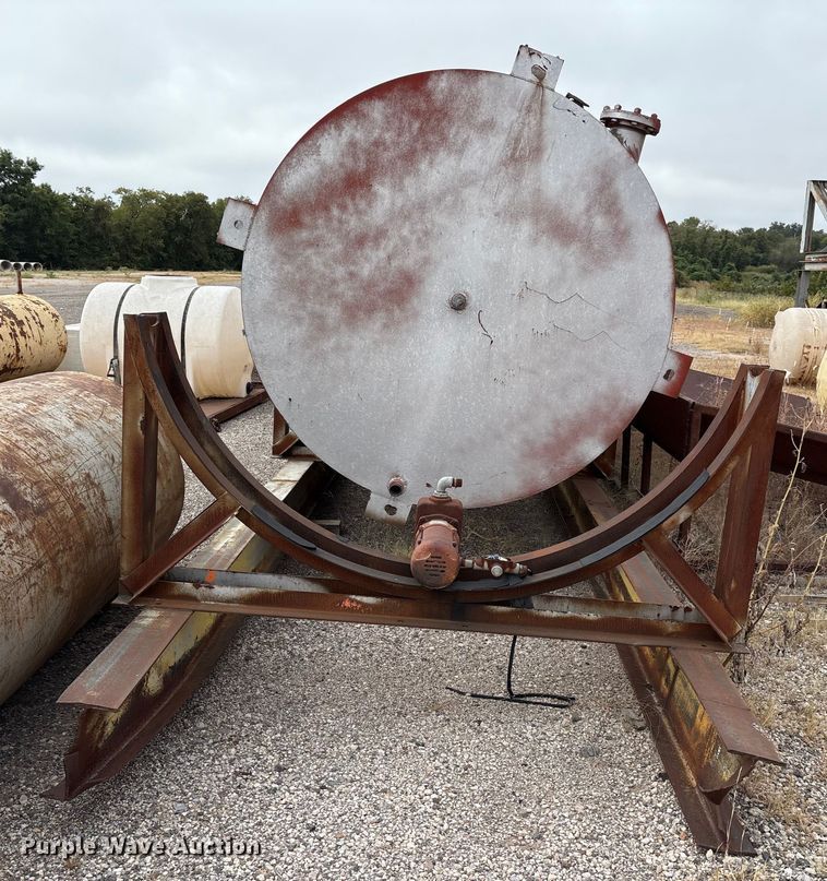 image for item GH9439 Tank