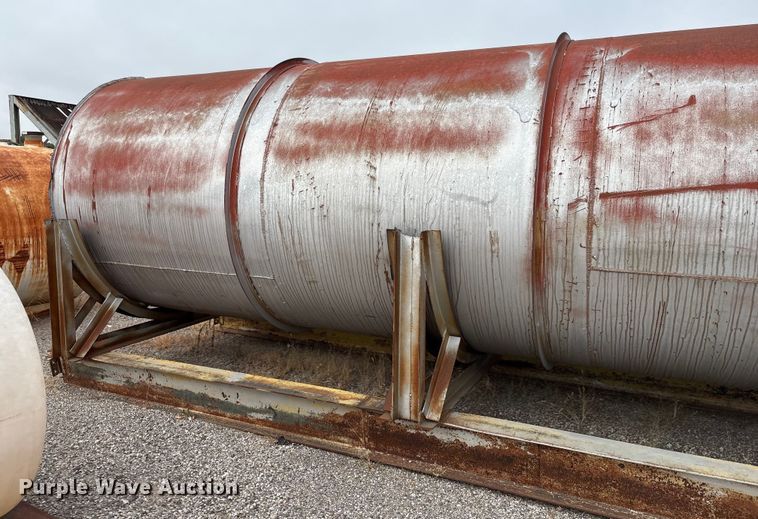 image for item GH9439 Tank