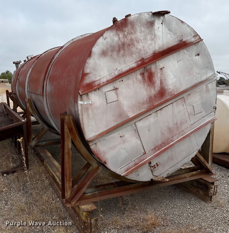 image for item GH9439 Tank