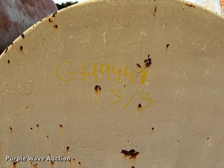 image for item GH9441 (3) tanks