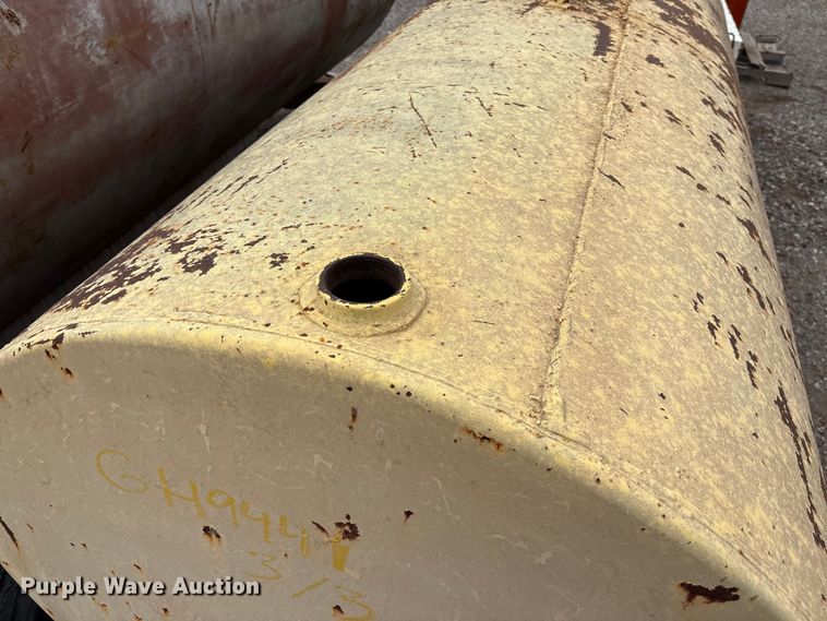 image for item GH9441 (3) tanks