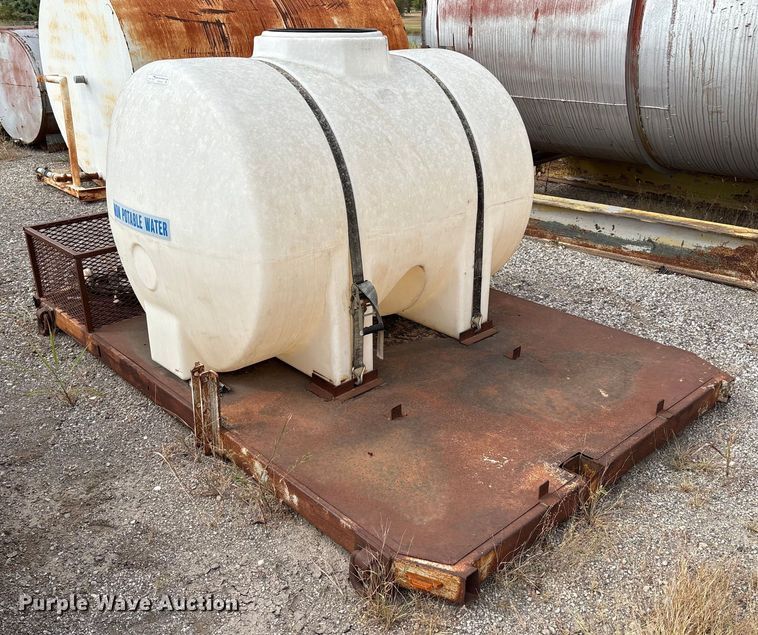 image for item GH9442 Water tank