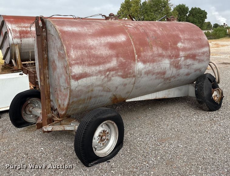 image for item GH9444 Fuel trailer