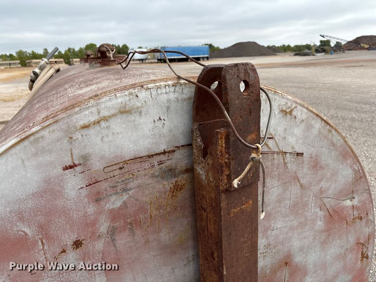 image for item GH9444 Fuel trailer