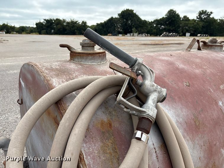 image for item GH9444 Fuel trailer