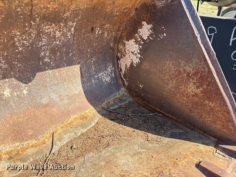 image for item IE9222 (2) backhoe buckets