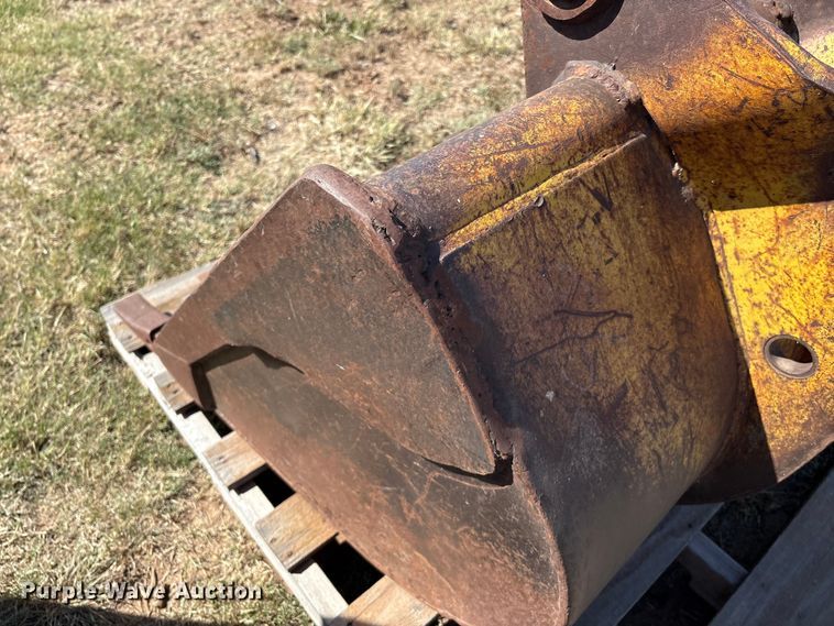 image for item IE9222 (2) backhoe buckets