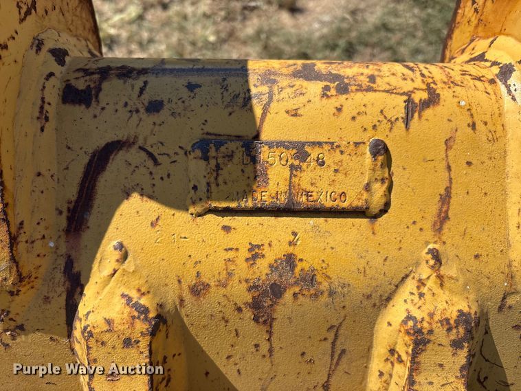 image for item IE9222 (2) backhoe buckets