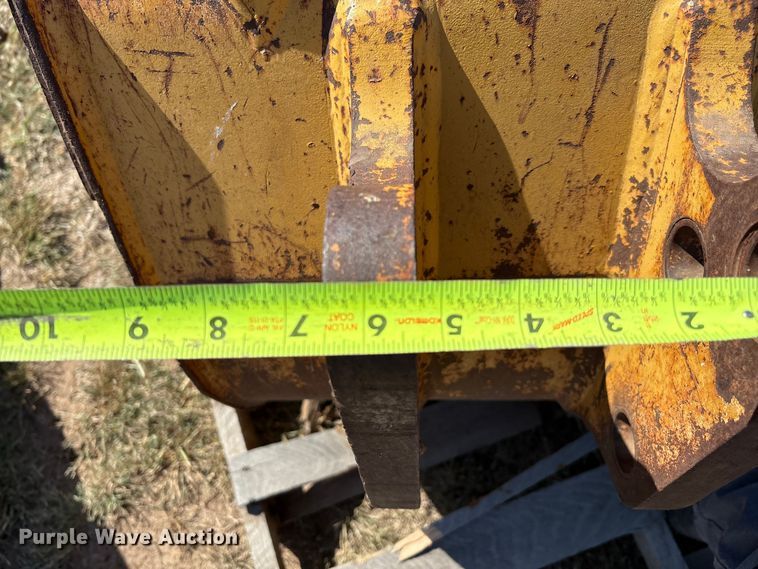 image for item IE9222 (2) backhoe buckets