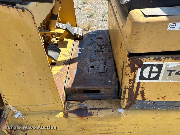 image for item IE9225 Caterpillar T40C forklift