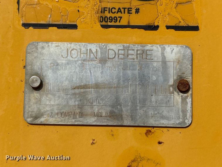 image for item IE9237 1998 John Deere 310E backhoe