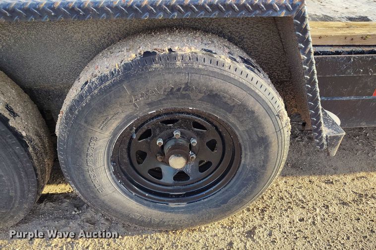 image for item IP9676 1998 Texas Bragg equipment trailer