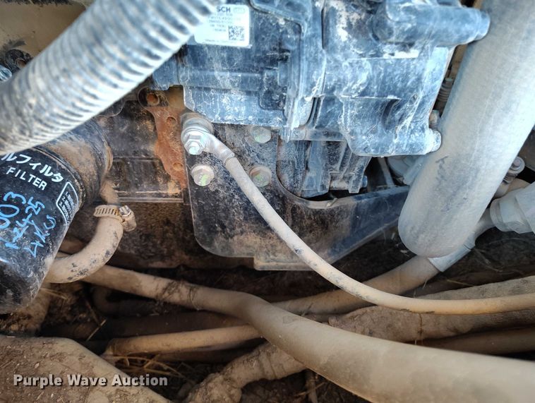 image for item IP9711 2017 John Deere 320E skid steer loader