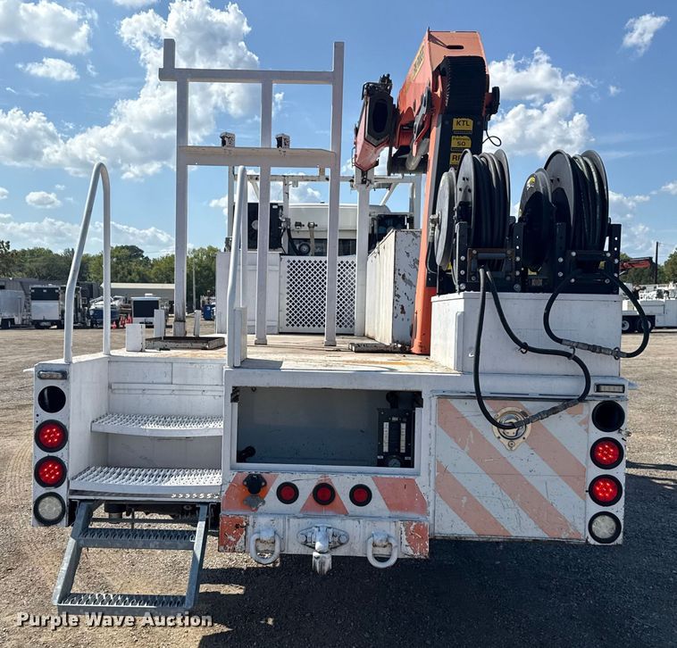 image for item NU9685 2013 Freightliner 108SD Crew Cab crane truck