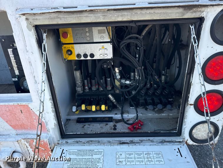 image for item NU9685 2013 Freightliner 108SD Crew Cab crane truck