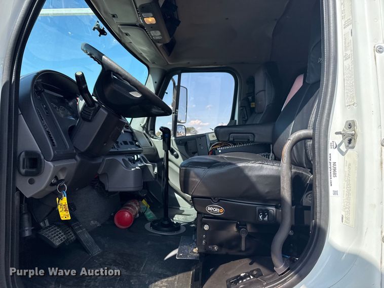 image for item NU9685 2013 Freightliner 108SD Crew Cab crane truck