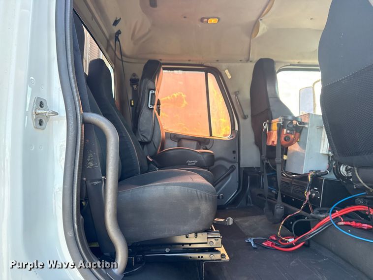 image for item NU9685 2013 Freightliner 108SD Crew Cab crane truck