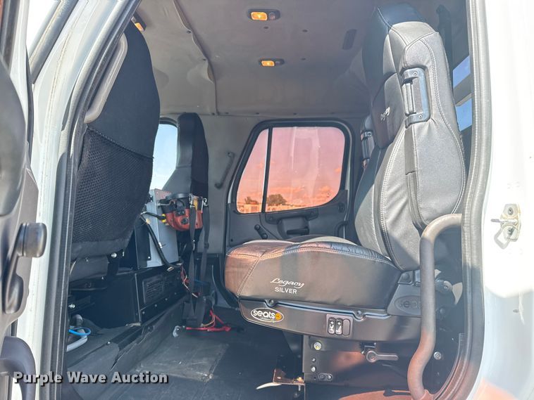 image for item NU9685 2013 Freightliner 108SD Crew Cab crane truck