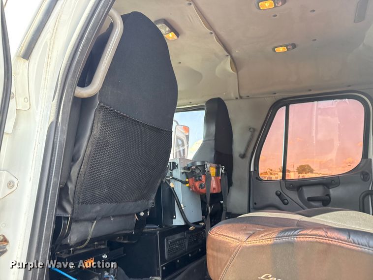 image for item NU9685 2013 Freightliner 108SD Crew Cab crane truck