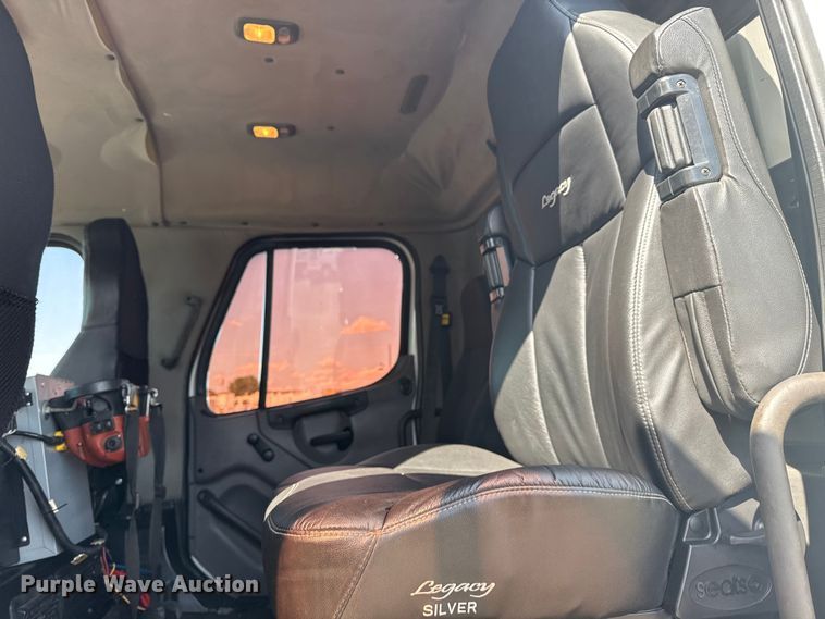 image for item NU9685 2013 Freightliner 108SD Crew Cab crane truck