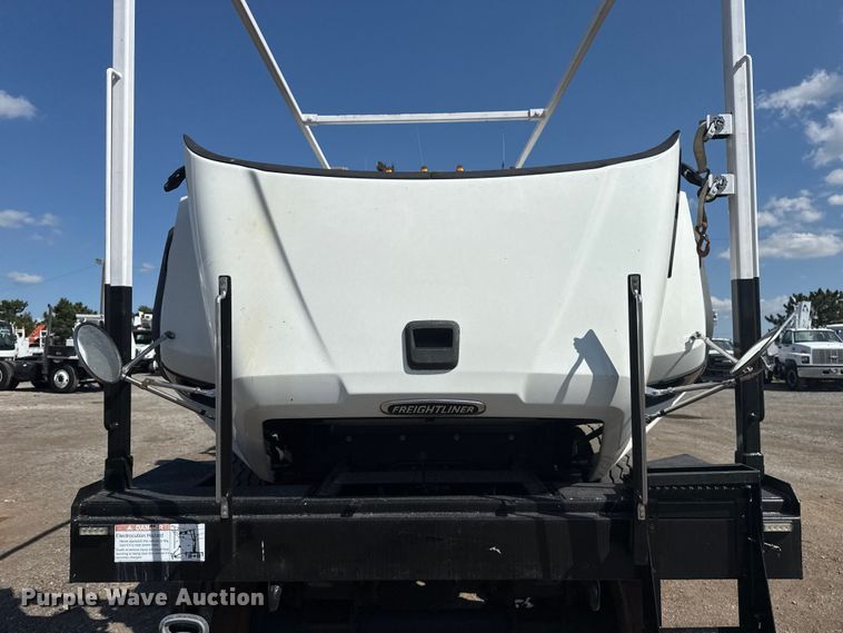 image for item NU9685 2013 Freightliner 108SD Crew Cab crane truck