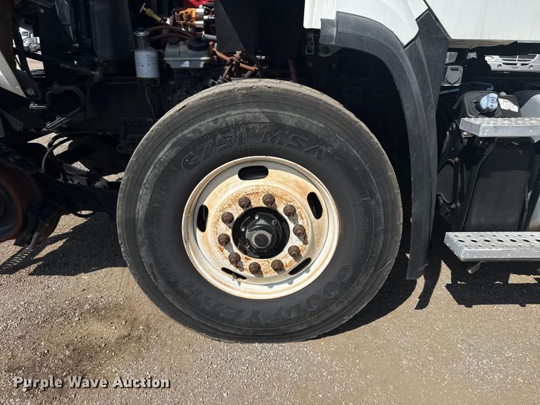 image for item NU9685 2013 Freightliner 108SD Crew Cab crane truck