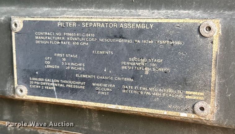 image for item NU9693 1982 Mack DM492S fuel truck