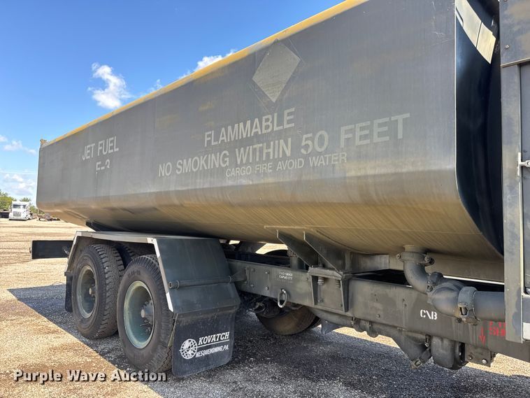 image for item NU9693 1982 Mack DM492S fuel truck