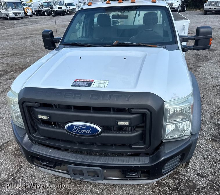 image for item NU9696 2011 Ford F450 Super Duty bucket truck