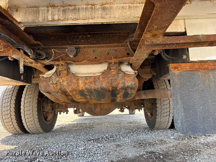 image for item NU9696 2011 Ford F450 Super Duty bucket truck